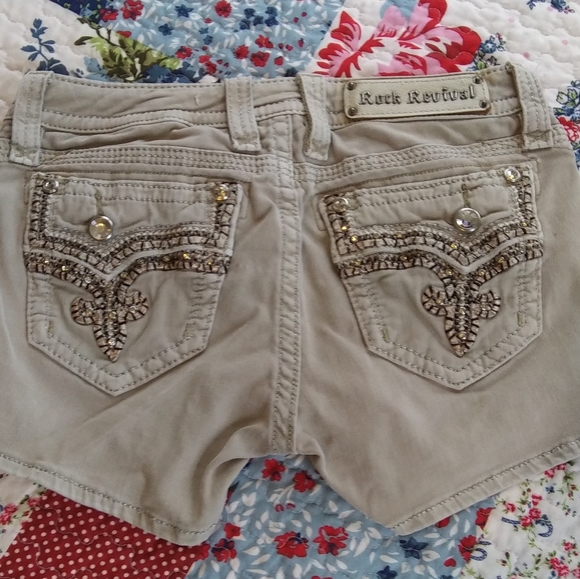 Rock Revival Pants - Rock Revival shorts size 27 excellent condition